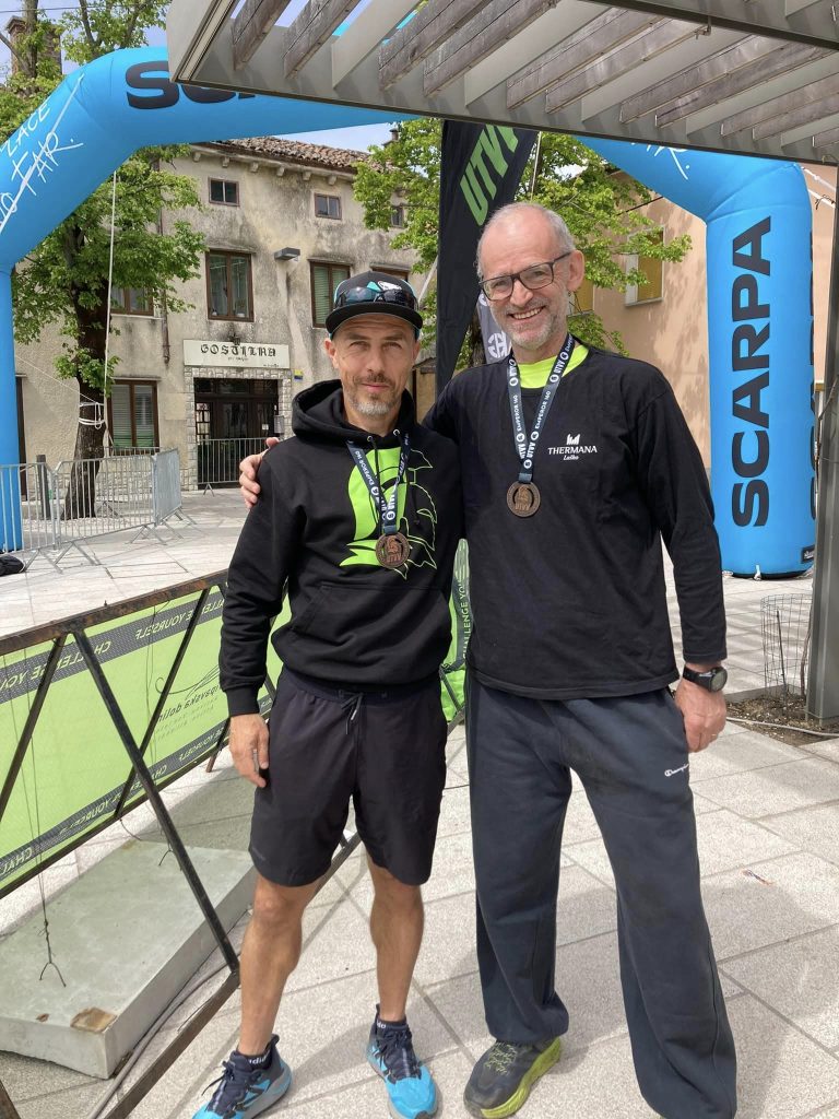 Z legendo, ki je poleg vseh petih Emperorjev opravila še s 15imi 100miljskimi tekmami - Peter Macuh, skupaj 20